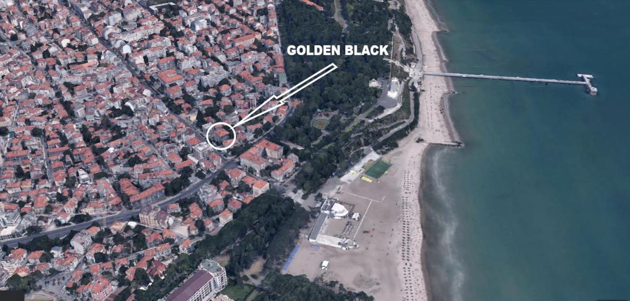 Golden Black Burgas Exterior photo